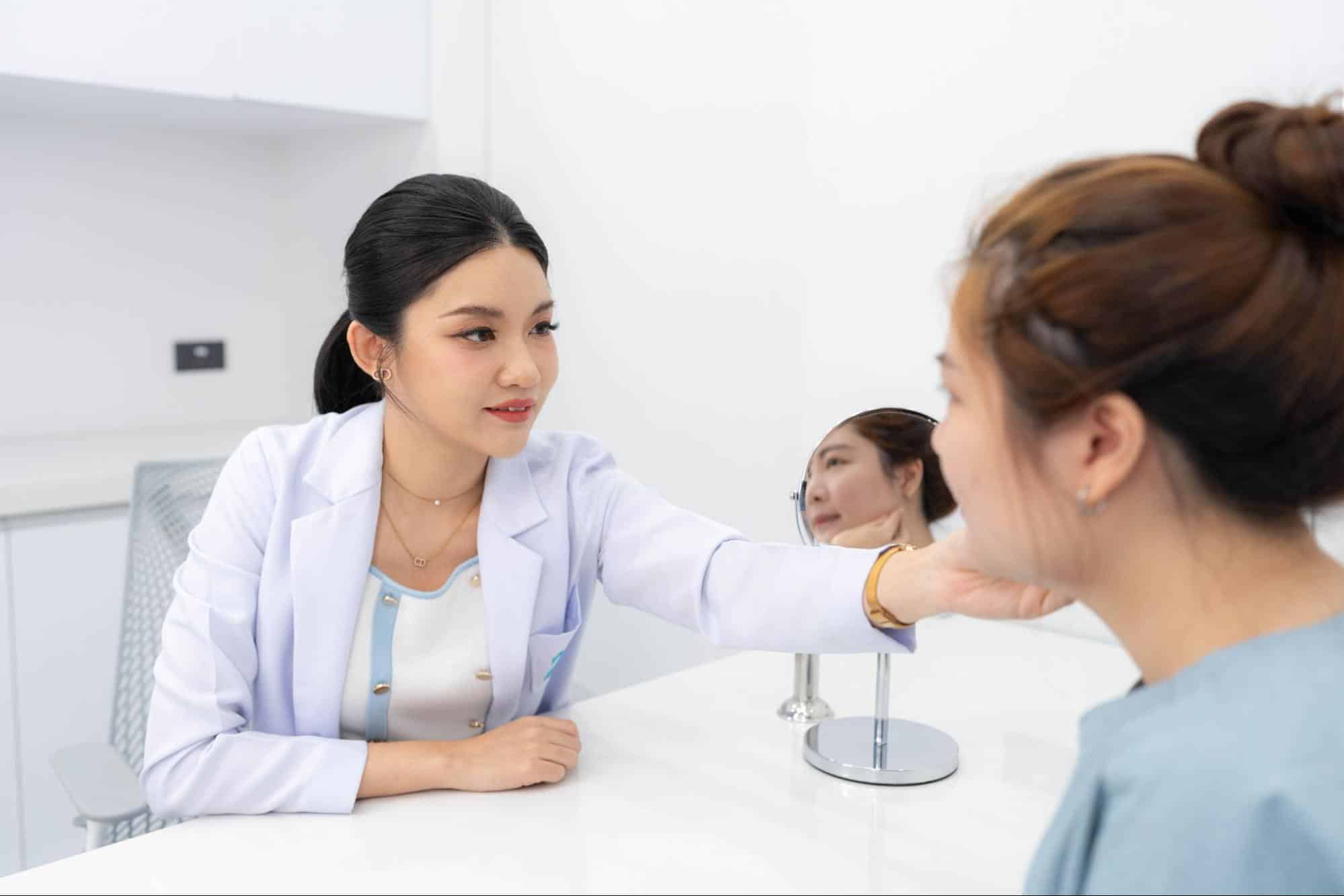 Volnewmer at V Square Clinic