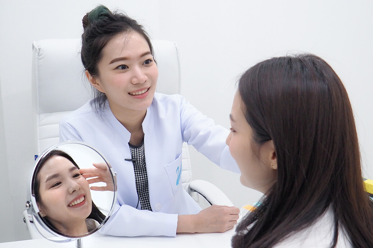 Medical consultation By Dr.Tanisa Suphattarakul