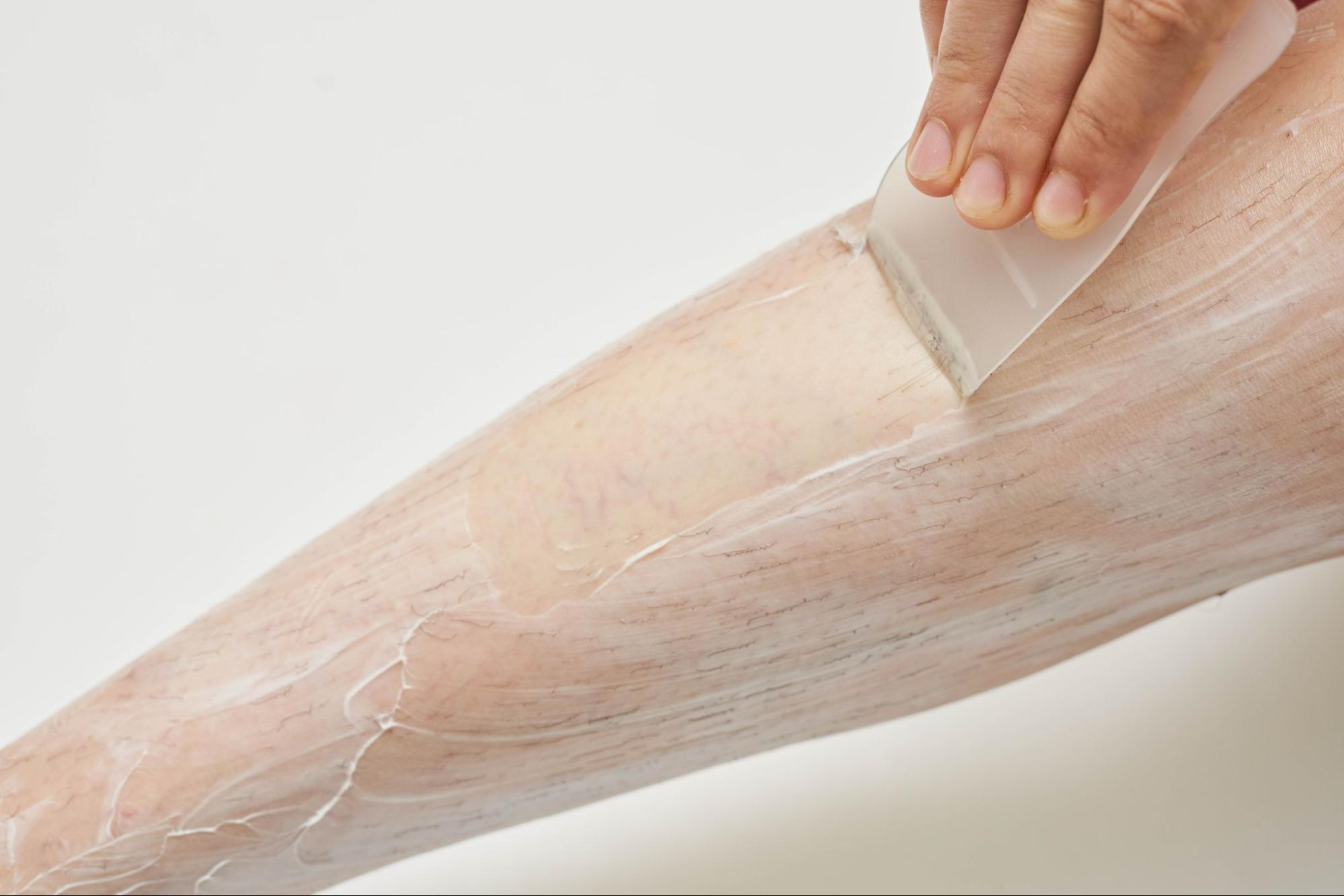 Hair removal with depilatory cream