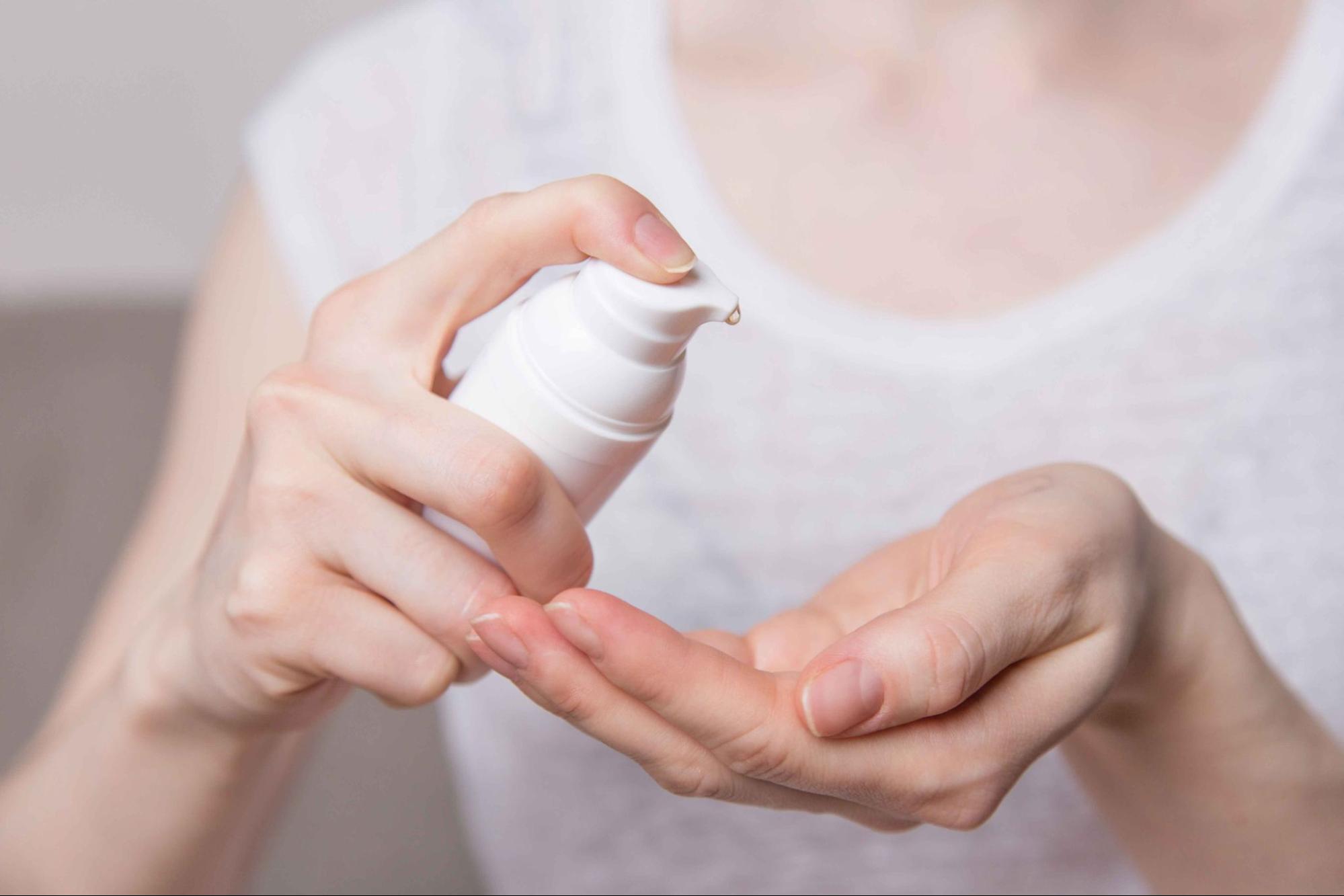 Acne scar cream application