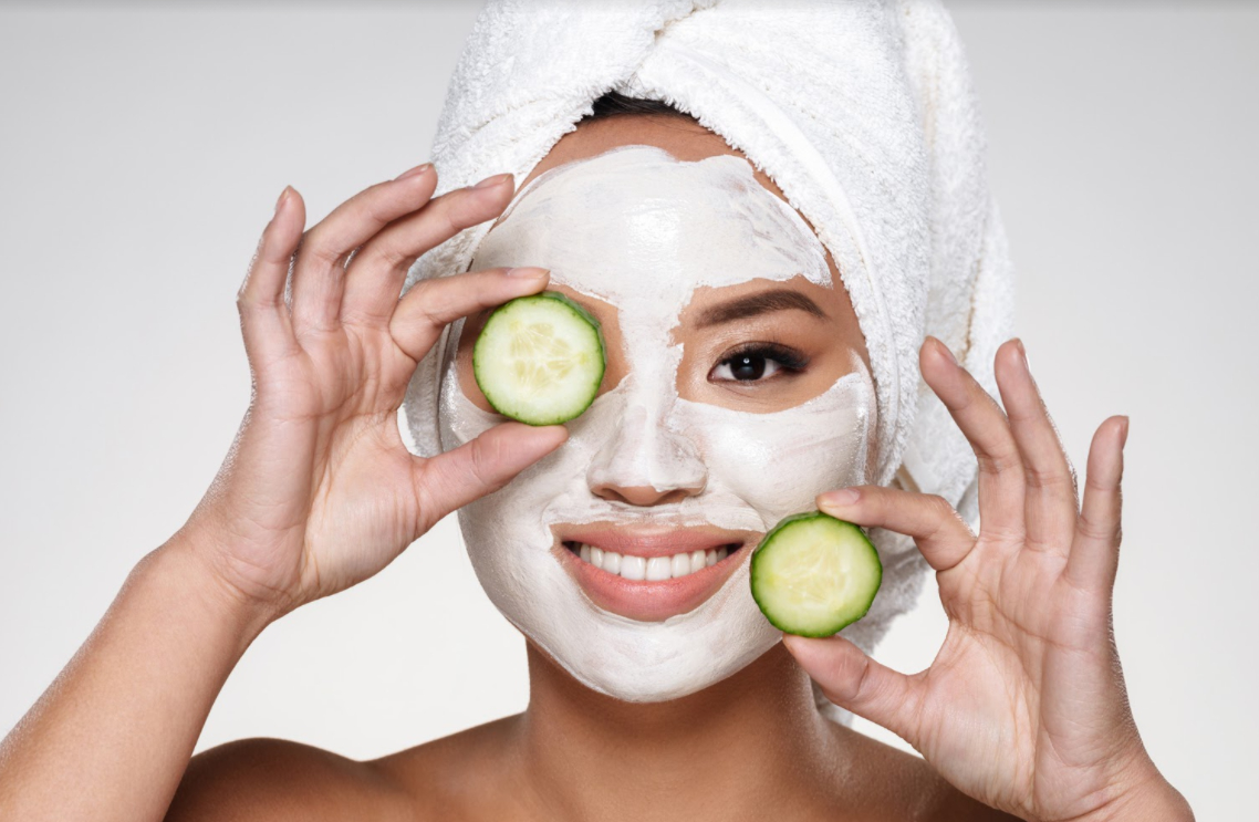 Natural pore-tightening methods